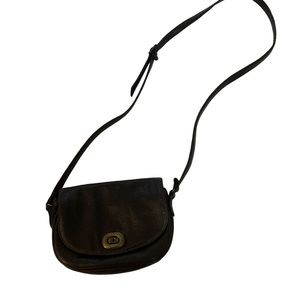 Vintage Dark Chocolate Brown Mini Crossbody- SO sweet and cute! ♥️